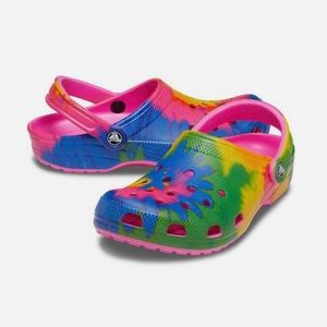 “CROCS” Classic Tie-Dye Graphic Clog